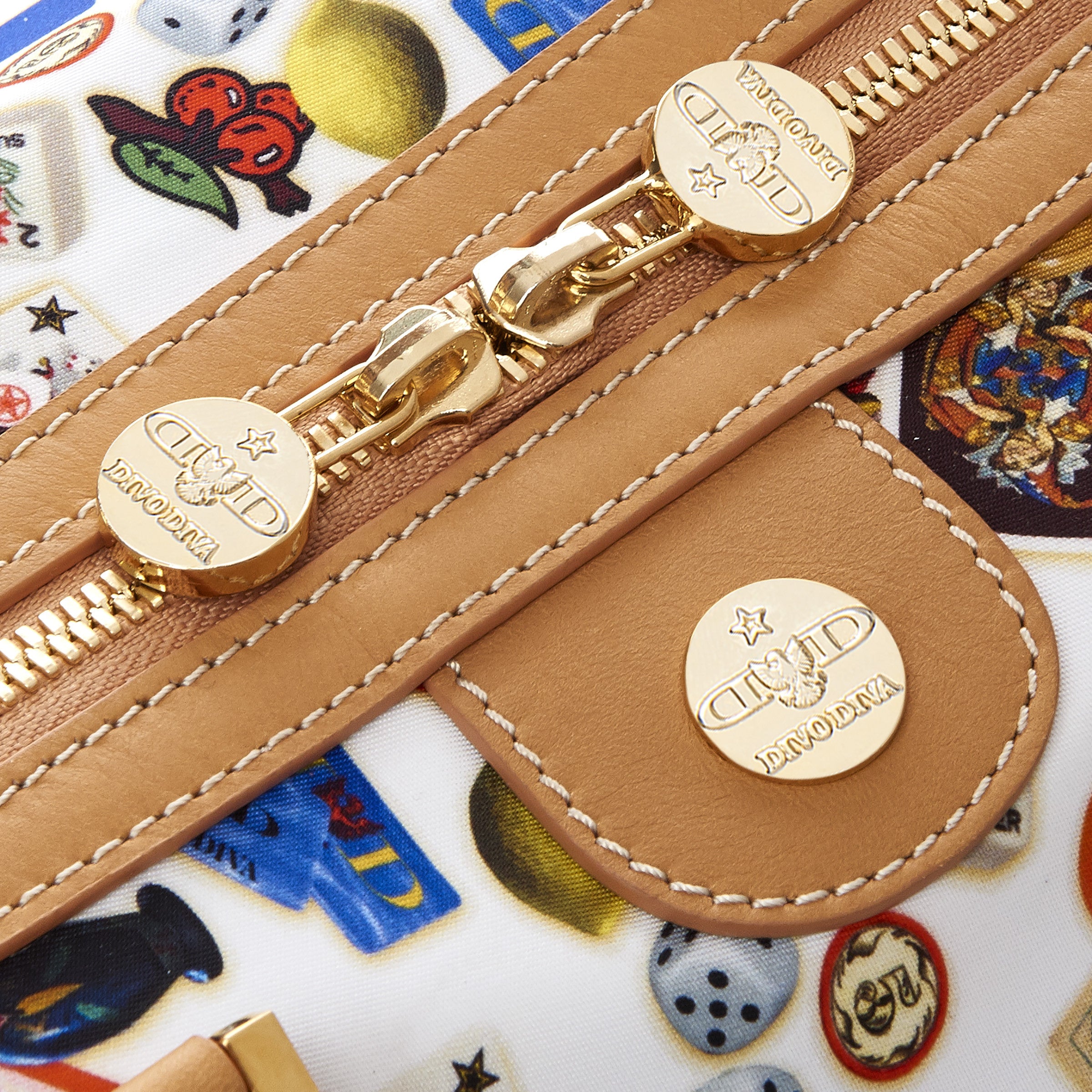 Montecarlo Hand Bag with Nylon Shoulder Strap with Multicolor Gambling Design White/Biscuit