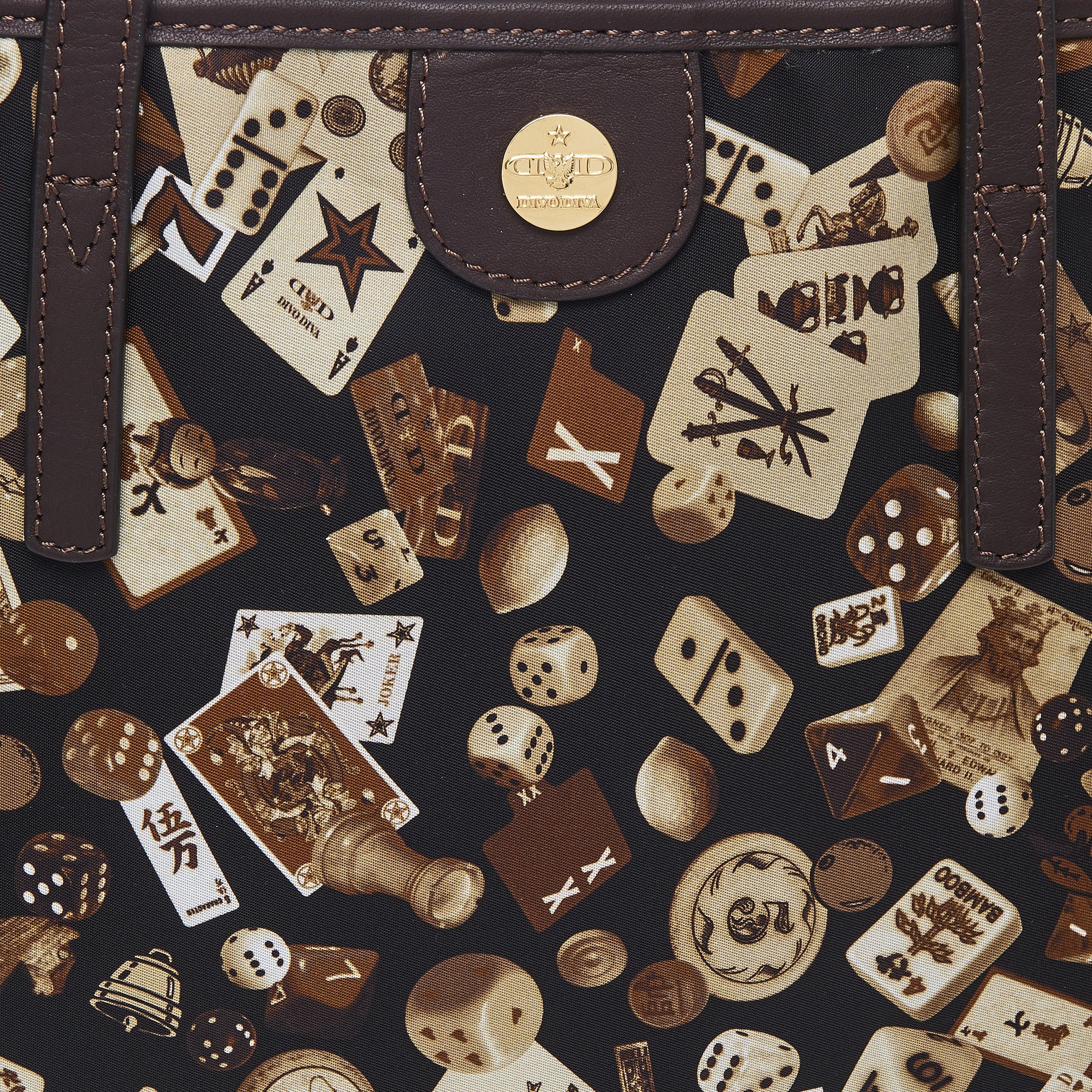 Marbella Borsa shopping media con zip in Nylon con Disegno Gambling Classic Marrone/Cacao